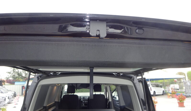 VOLKSWAGEN California Beach 4×4 pieno